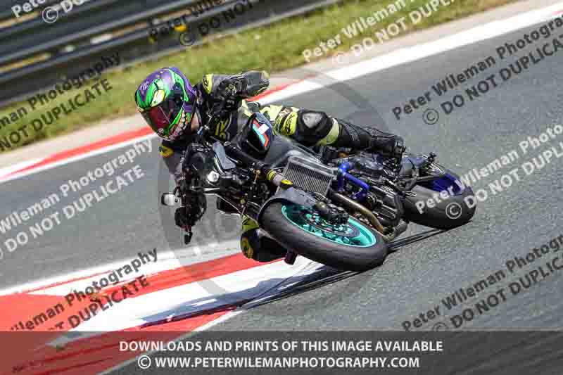 cadwell no limits trackday;cadwell park;cadwell park photographs;cadwell trackday photographs;enduro digital images;event digital images;eventdigitalimages;navarra;no limits trackdays;peter wileman photography;racing digital images;trackday digital images;trackday photos